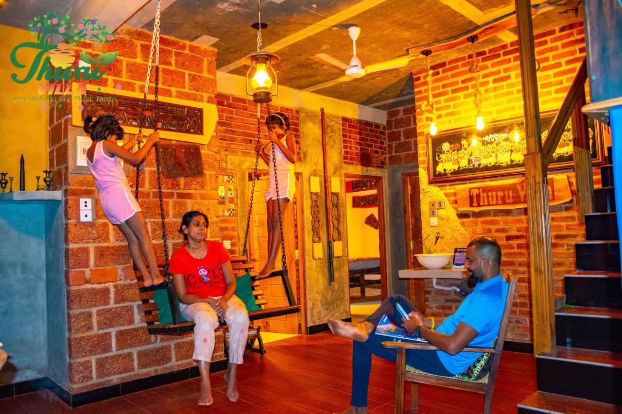 Thuru Villa Katunayaka Luaran gambar