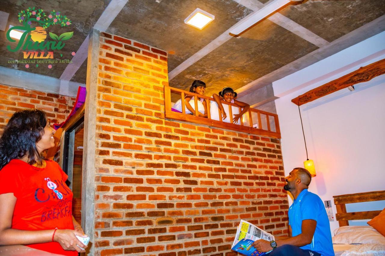 Thuru Villa Katunayaka Luaran gambar